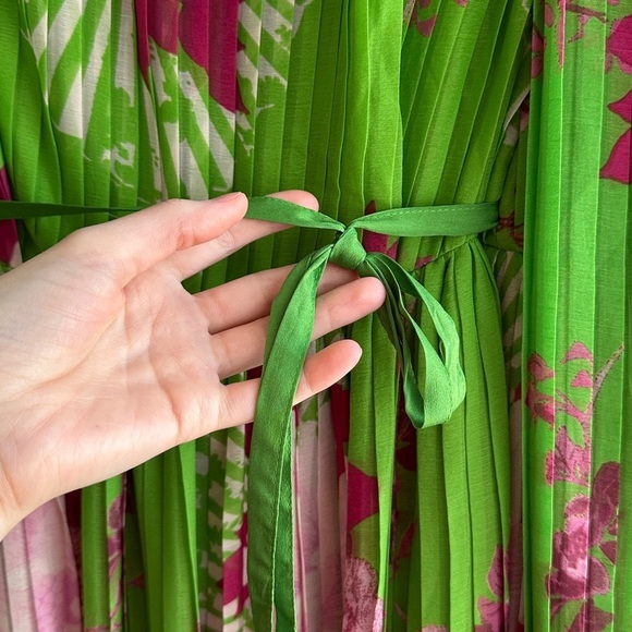 ASOS Design Wrap Maxi Dress Balloon Sleeves with Green Florals, Green/Pink, 6 - Picture 13 of 16